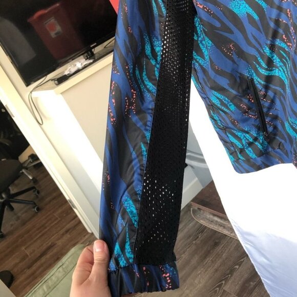 90’s style multicoloured windbreaker teal  animal - Picture 8 of 15